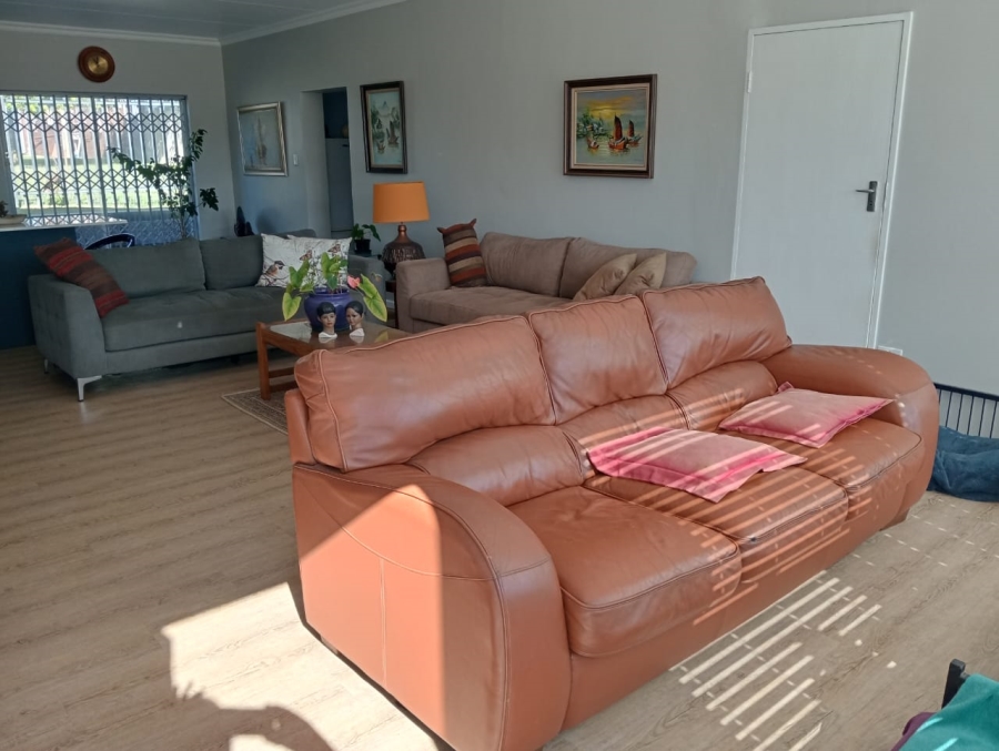 3 Bedroom Property for Sale in Aston Bay Eastern Cape